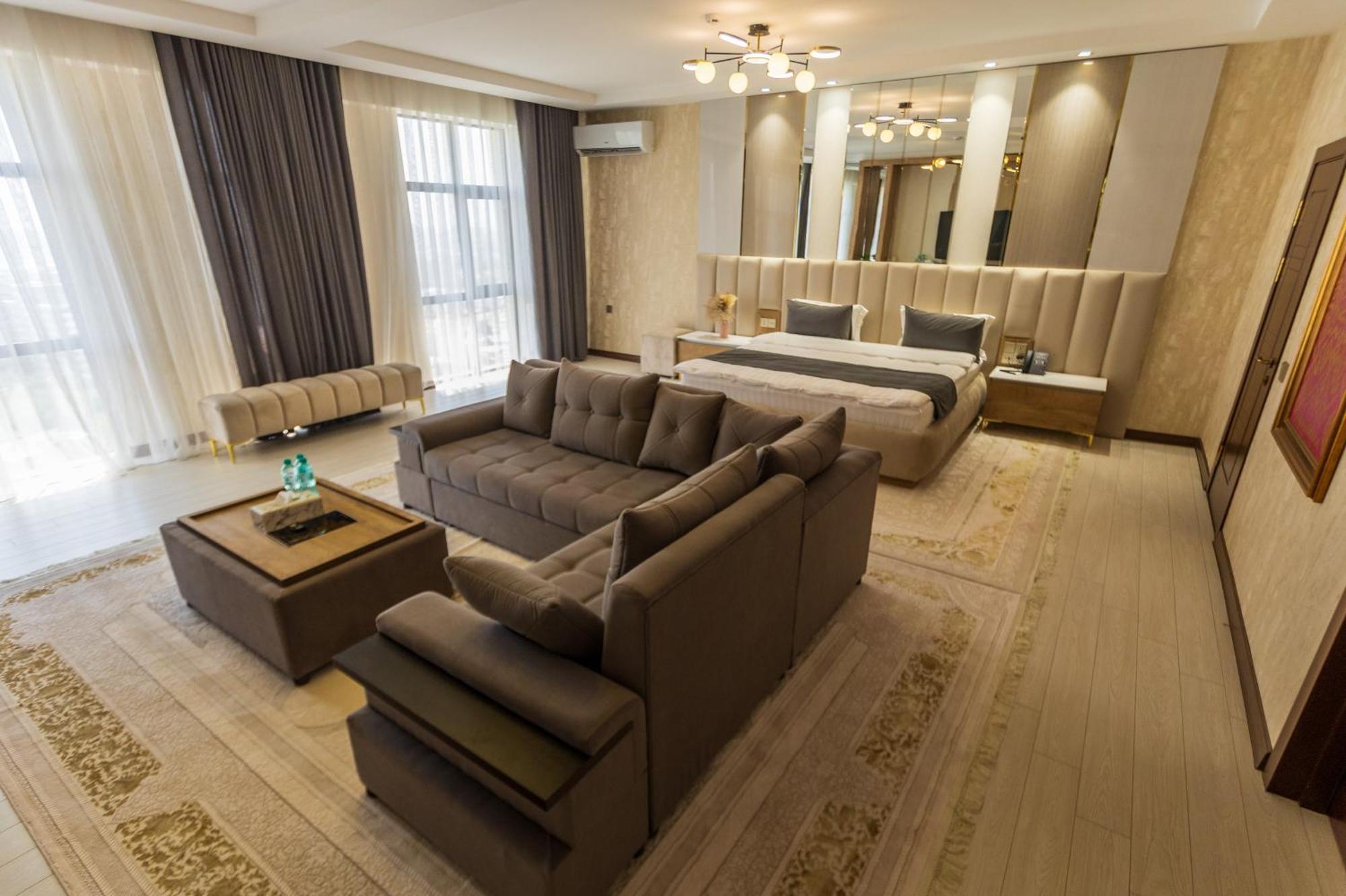 Hotel Panorama Душанбе Екстер'єр фото